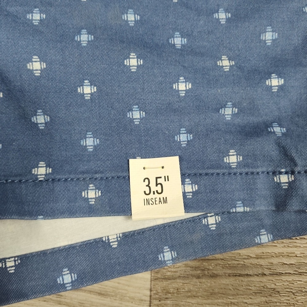 NWTS! a.n.a. Women's Size 6 Mid Rise Twill Chino Shorts  Blue Shiburi Geo Print - Picture 4 of 14